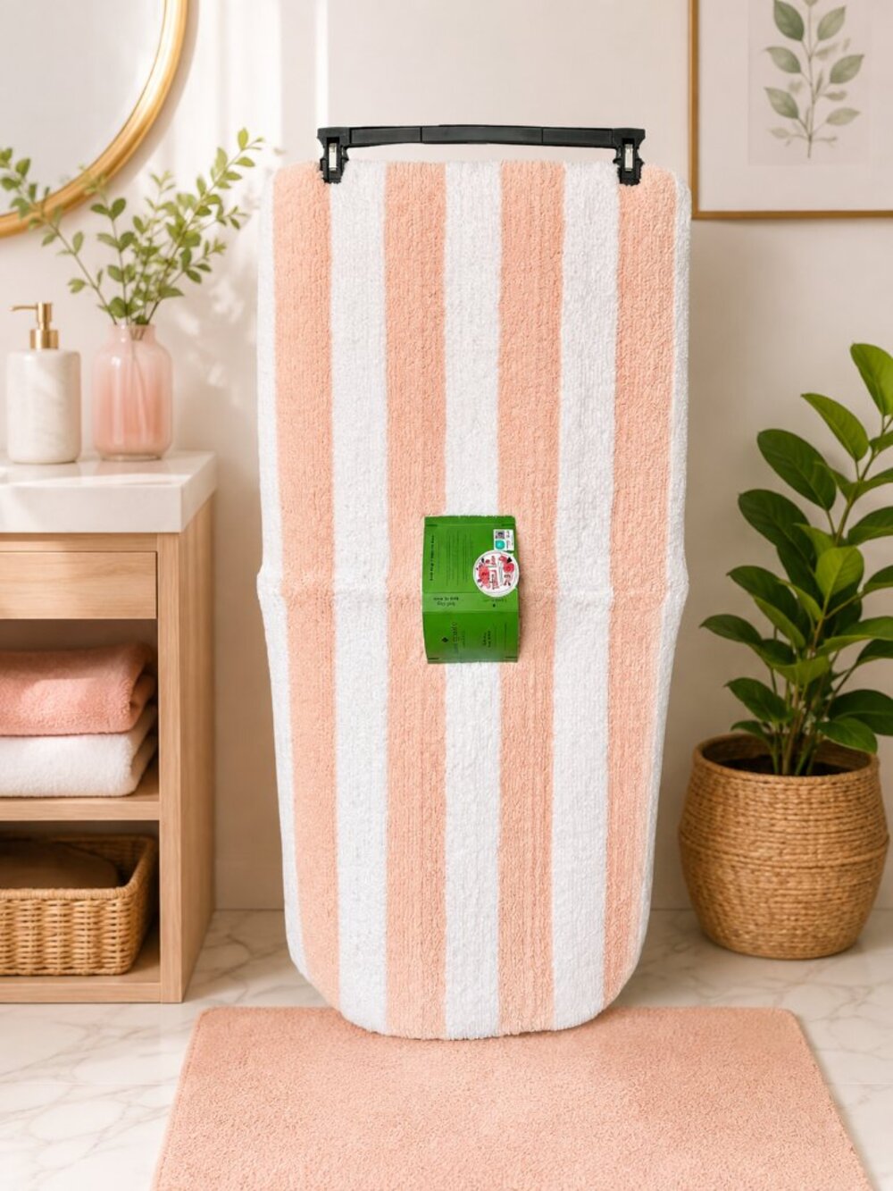 NEW!  KATE SPADE NEW YORK PINK & WHITE STRIPED BATH RUG - Picture 2 of 6
